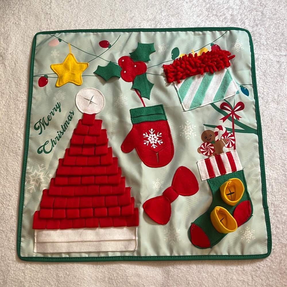 ‼️3/$10‼️ NWOT Puppy Treat-finder Playmat